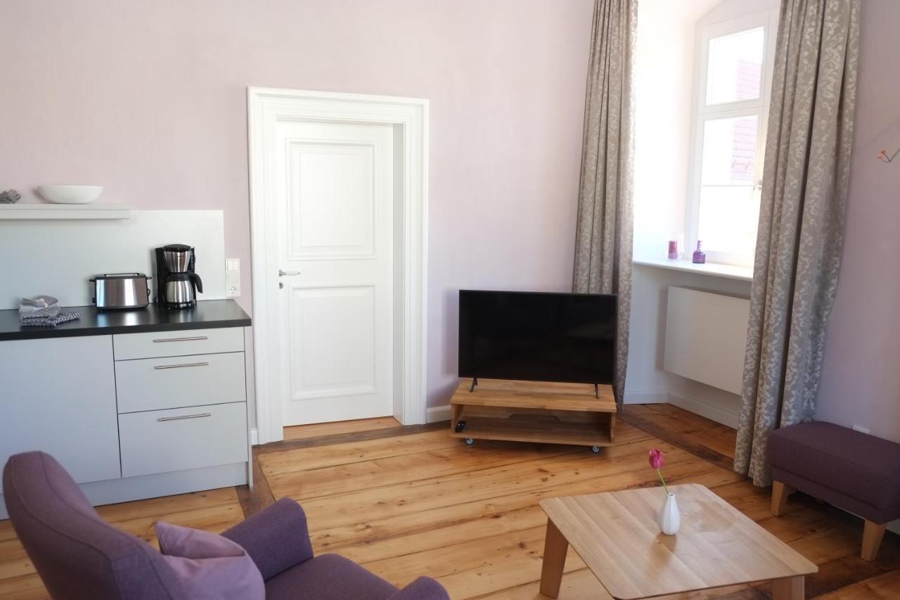 65Qm Wohnung Klosterblick Im Historischen Pfarrhaus Pielenhofen Kültér fotó