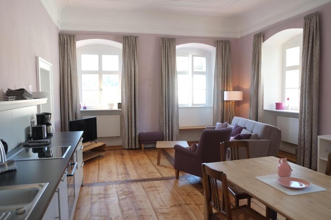 65Qm Wohnung Klosterblick Im Historischen Pfarrhaus Pielenhofen Kültér fotó